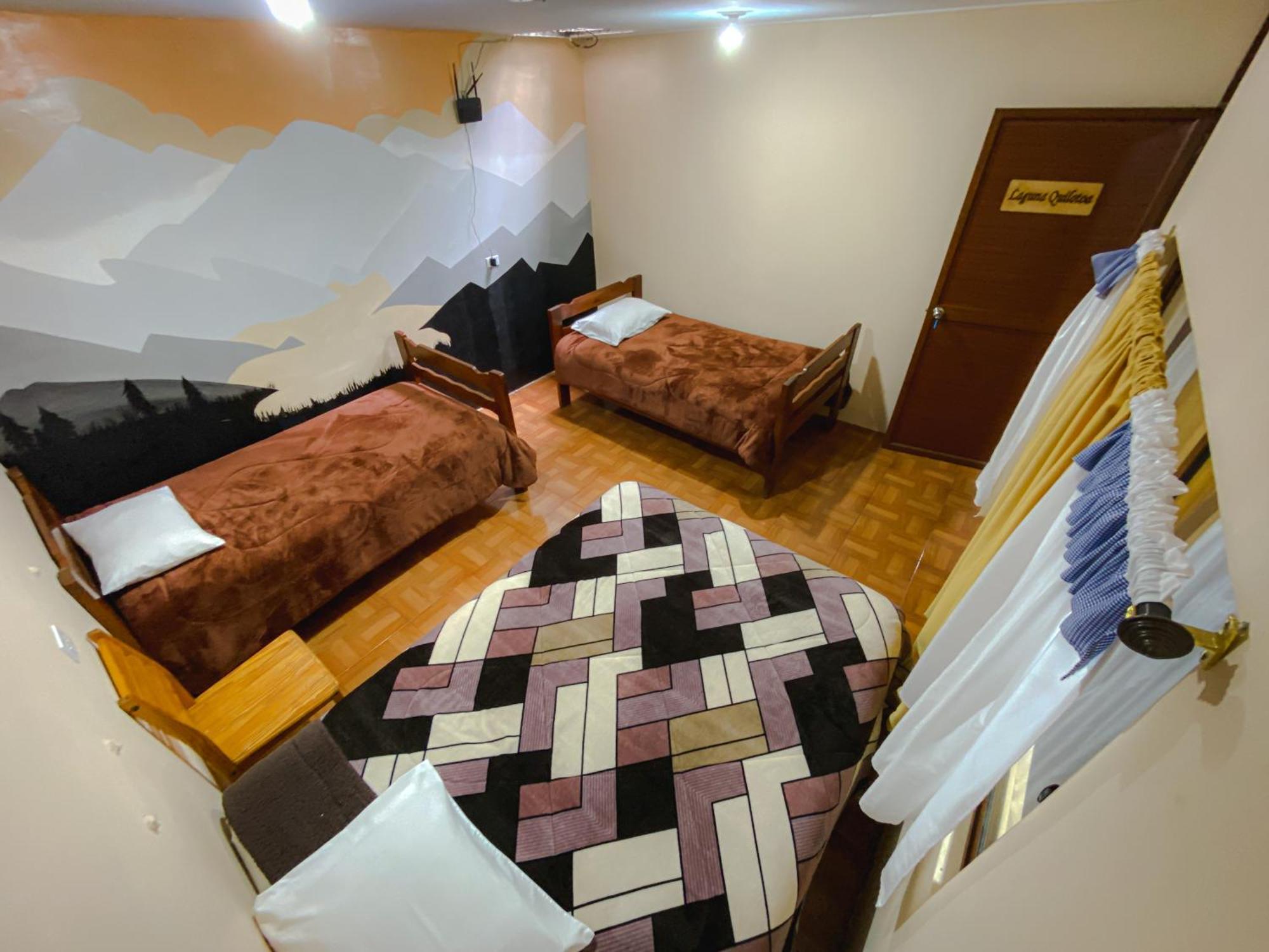 Latacunga Hostel Bagian luar foto