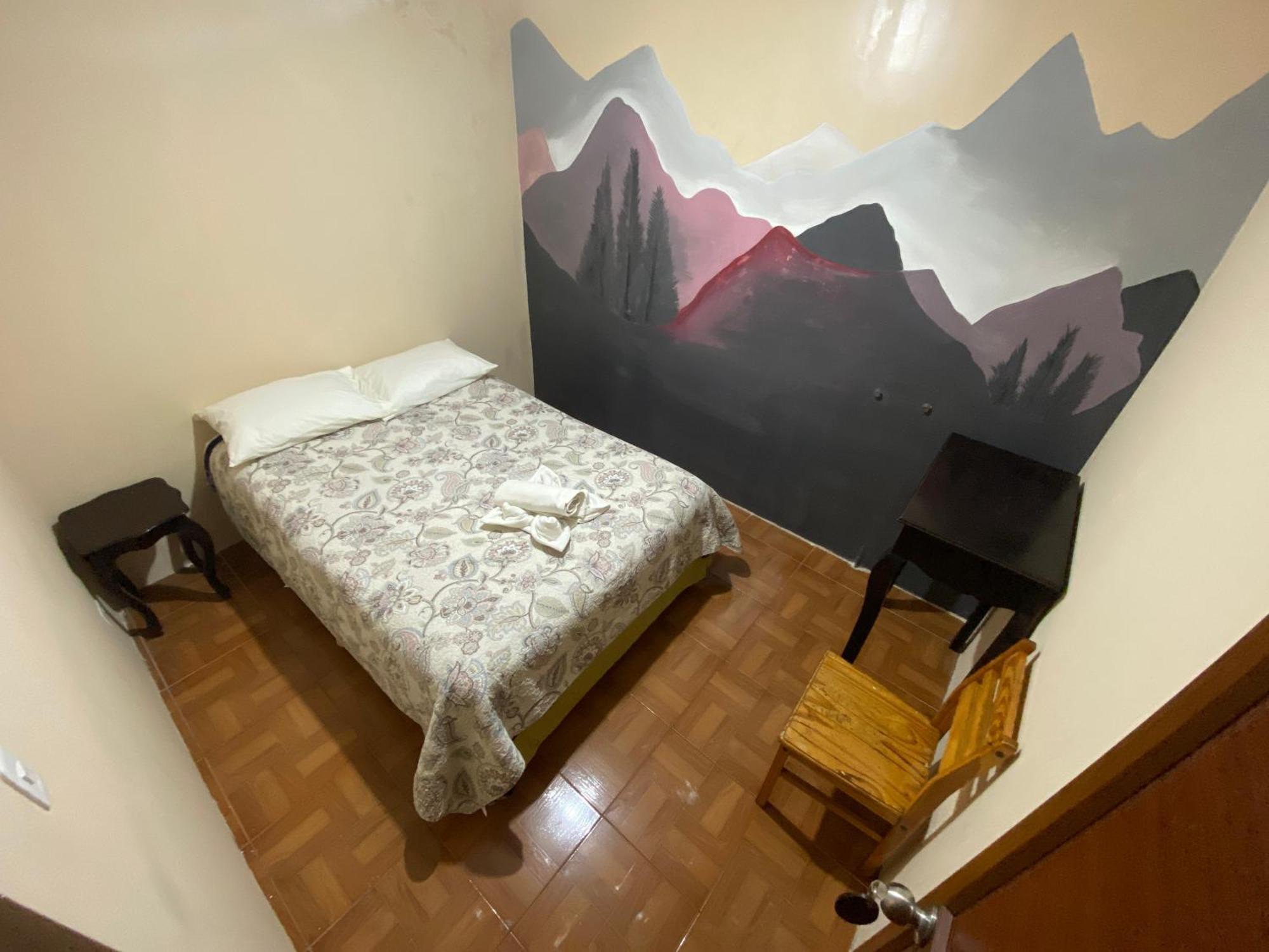 Latacunga Hostel Bagian luar foto