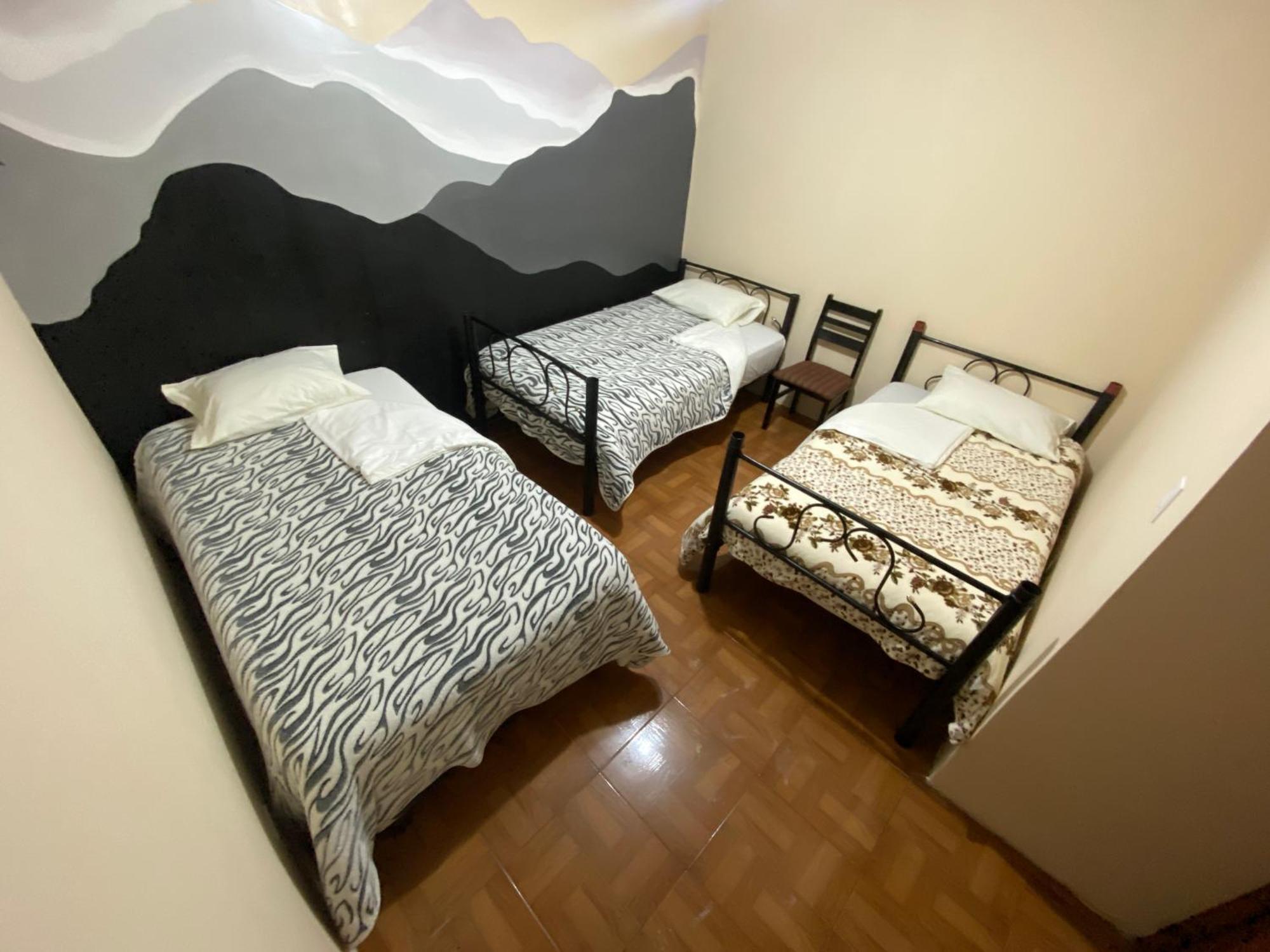 Latacunga Hostel Bagian luar foto